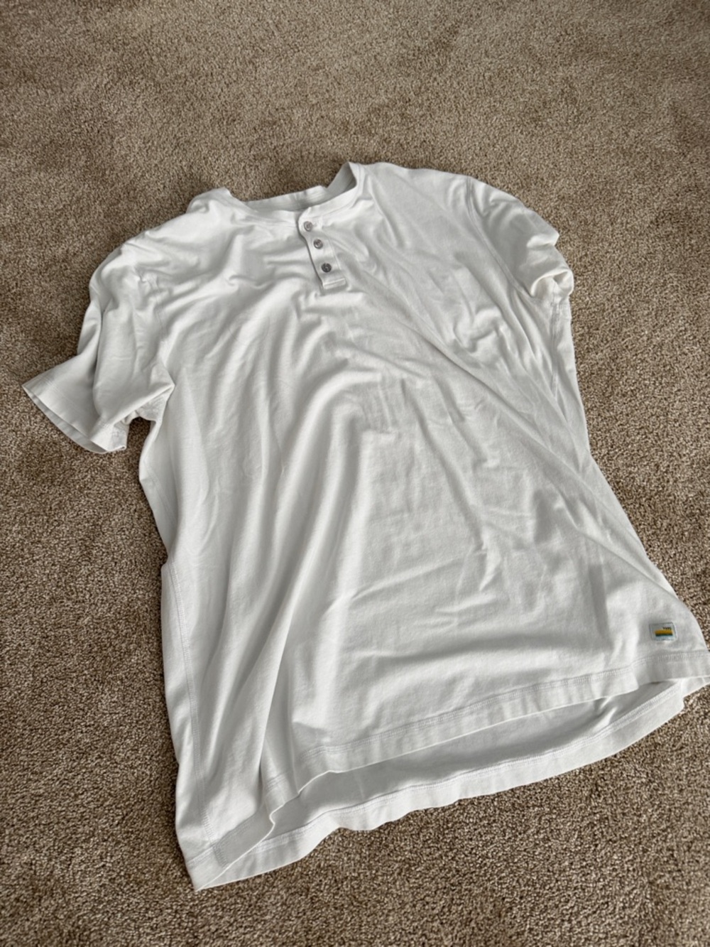 Vuori White Short-Sleeve Henley Tee